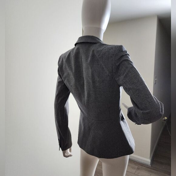 Banana republic - Picture 7 of 9